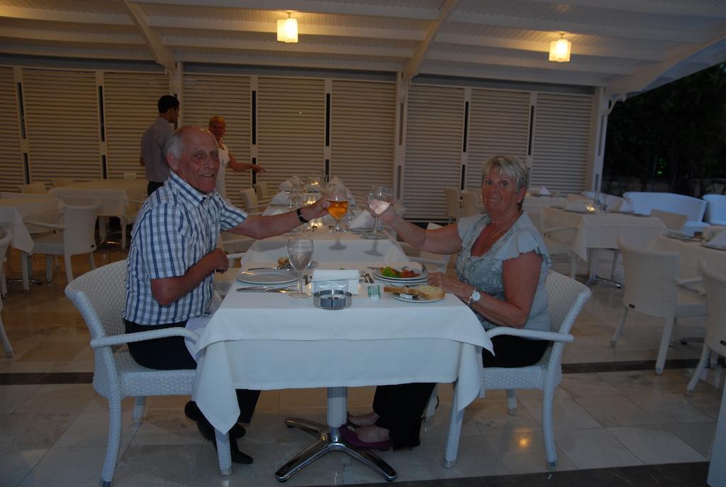 Sea Star Marmaris - Adult Only Hotel Bagian luar foto